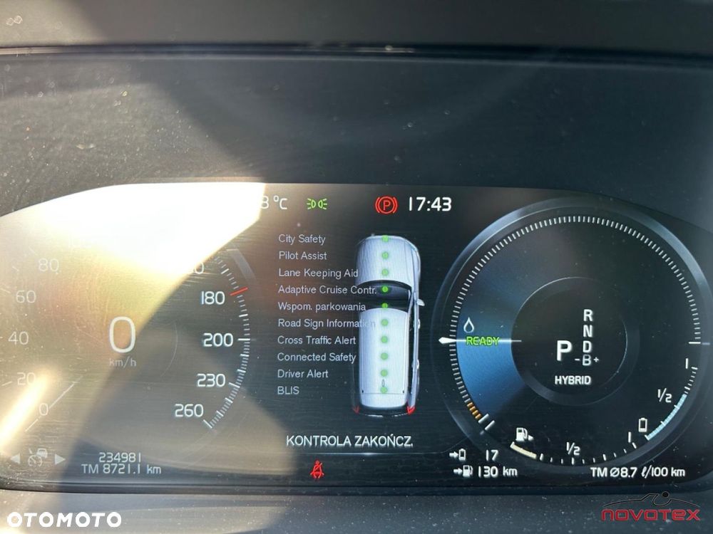 Volvo XC 90 - 15