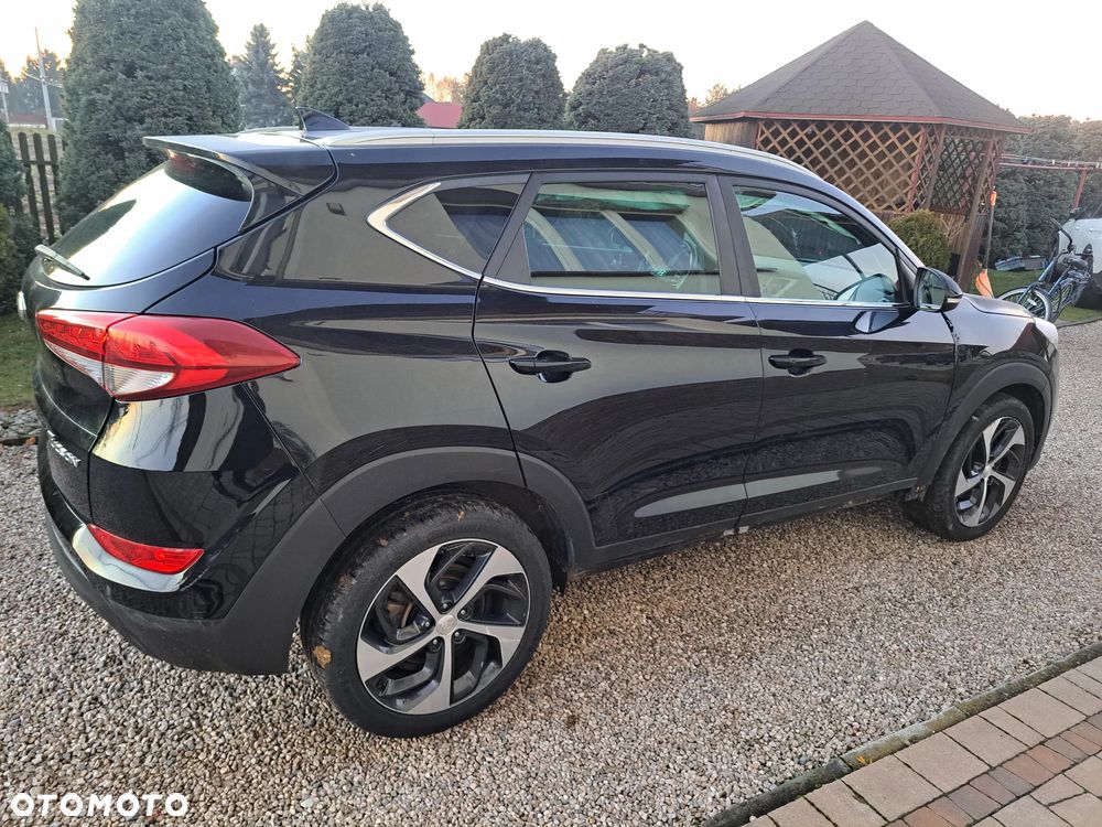 Hyundai Tucson - 4