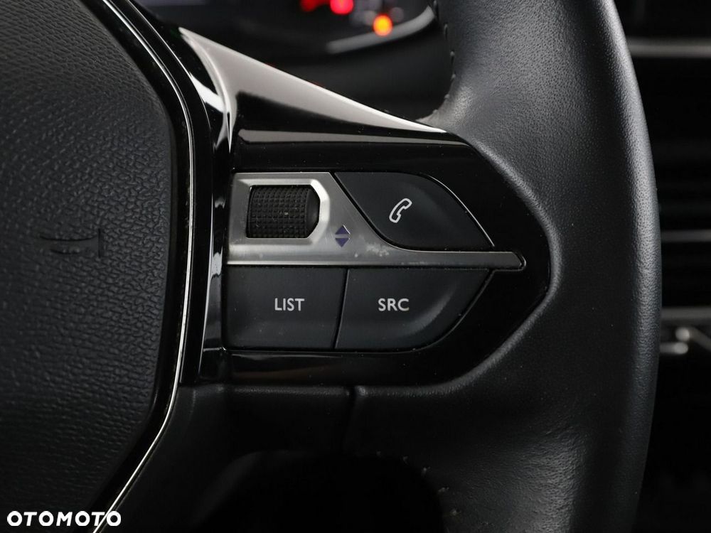 Peugeot 2008 PureTech 100 Stop&Start Allure Pack - 33