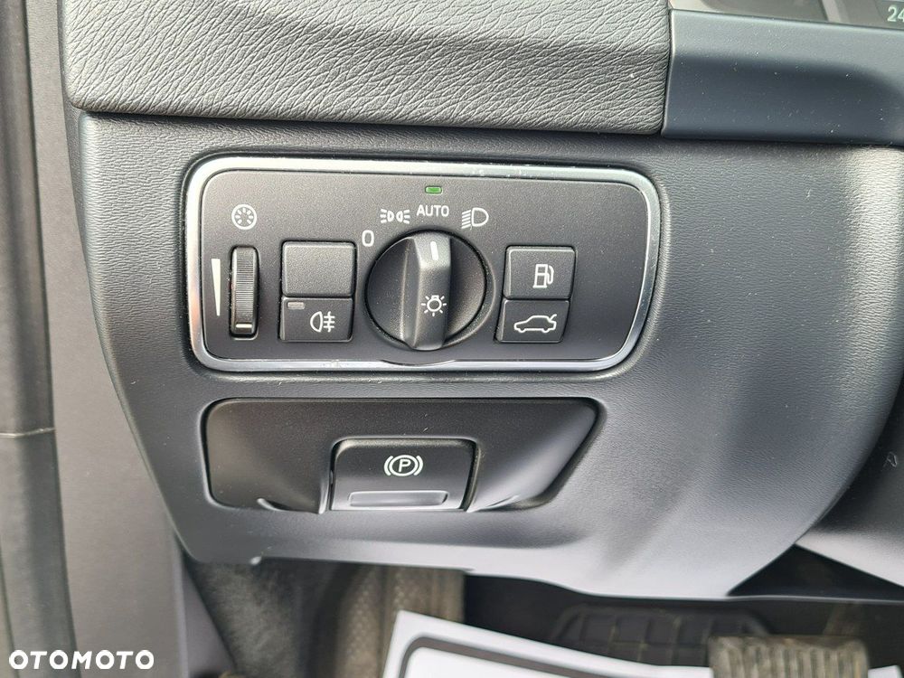 Volvo V60 T5 Drive-E Momentum - 16