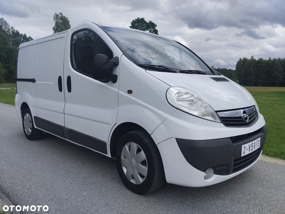 Opel Vivaro - 4