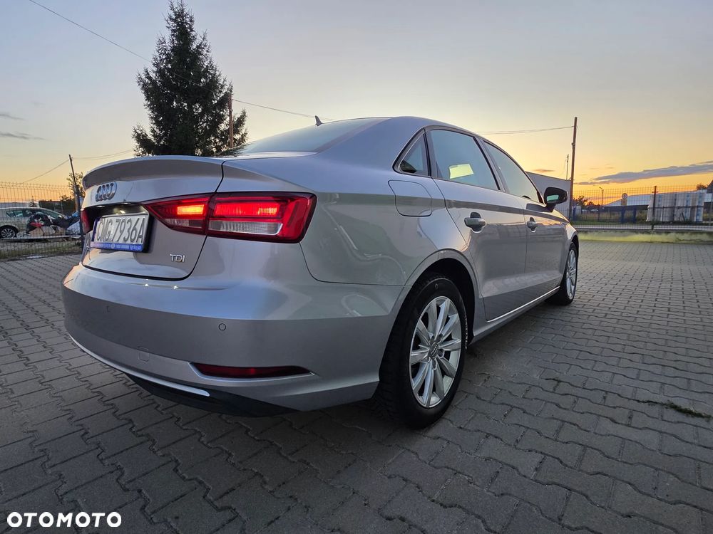 Audi A3 Limousine 1.6 TDI design - 9