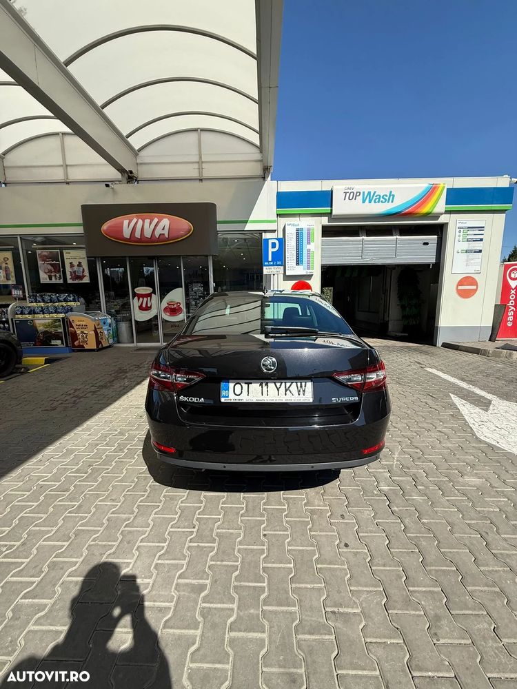 Skoda Superb 1.6 TDI DSG Active - 3