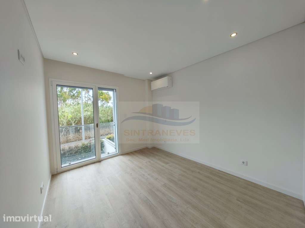 Luxuoso apartamento T2 na Parede em prédio novo - Grande imagem: 5/38