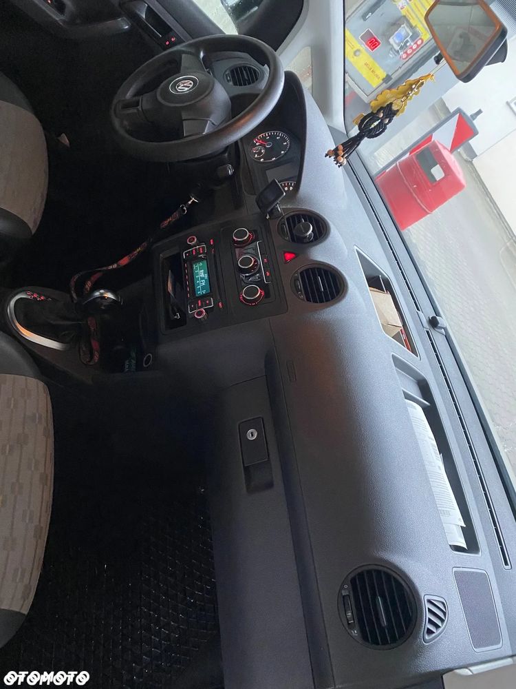 Volkswagen Caddy - 13