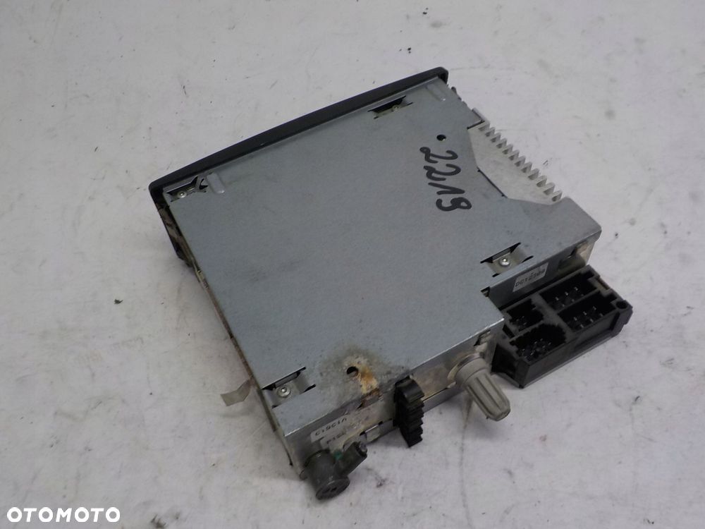 RENAULT TWINGO CLIO II KANGOO RADIO CD 8200633639 KOD - 3