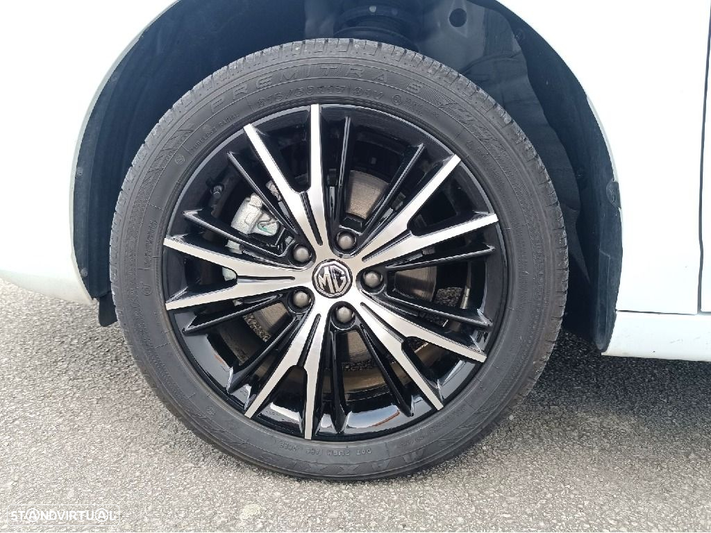 MG MG5 61 kWh Luxury - 12