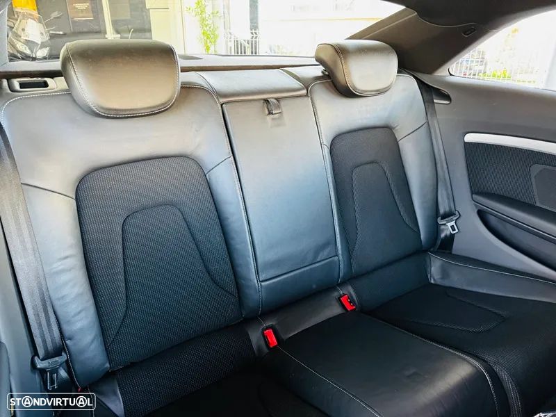 Audi A5 2.0 TDI Ultra DPF - 10