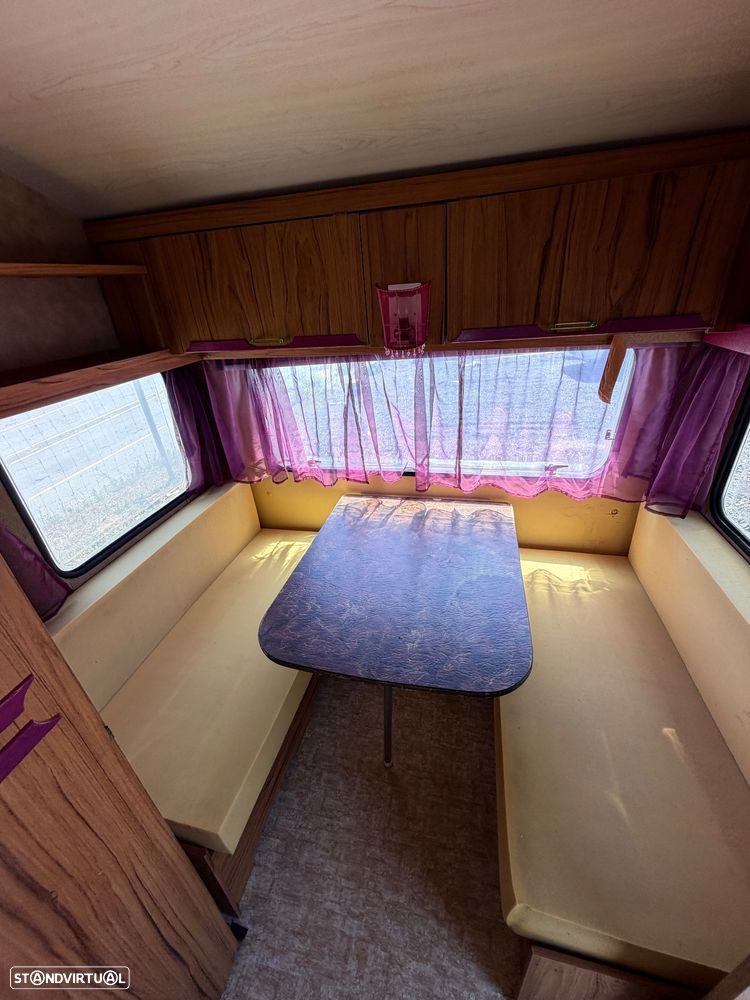 Outra não listada Caravana Nacional caravana vintege ideal para pequenos espacos equipada - 11