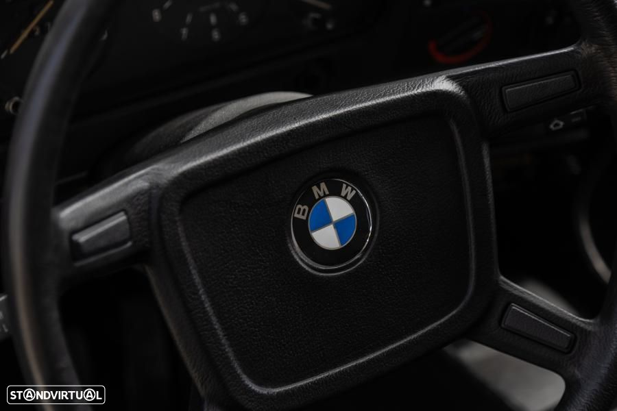 BMW 318 - 34