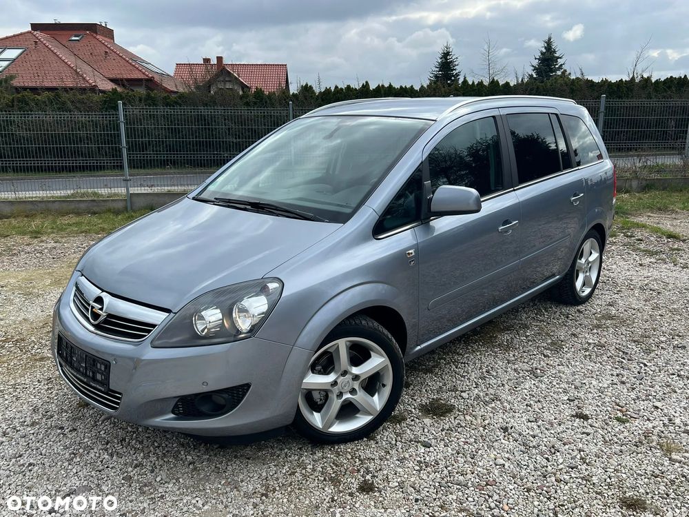 Opel Zafira 1.8 Easytronic Family Plus - 1
