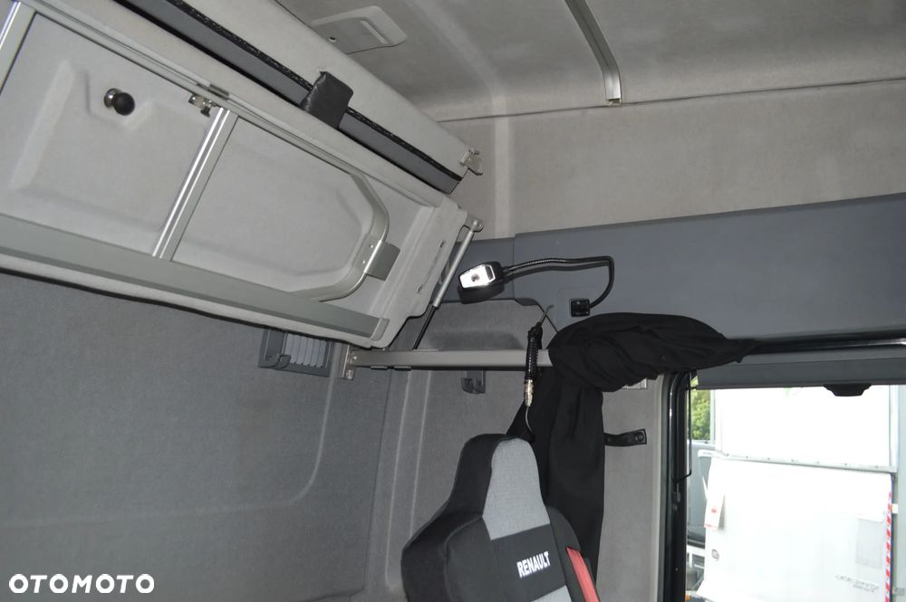 Renault T 460 - 15