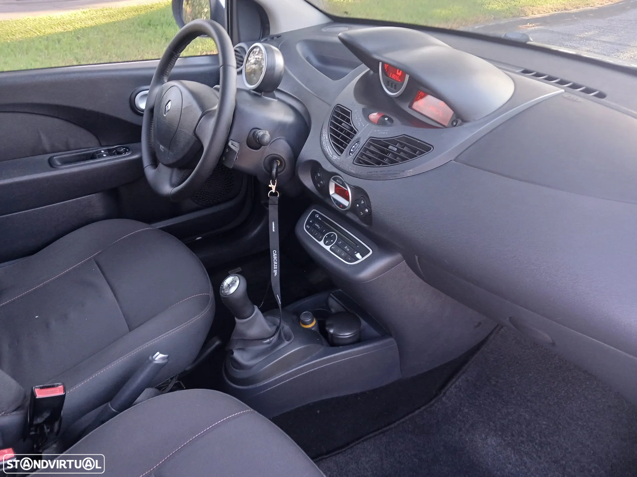 Renault Twingo 1.5 dCi Dynamique S - 32