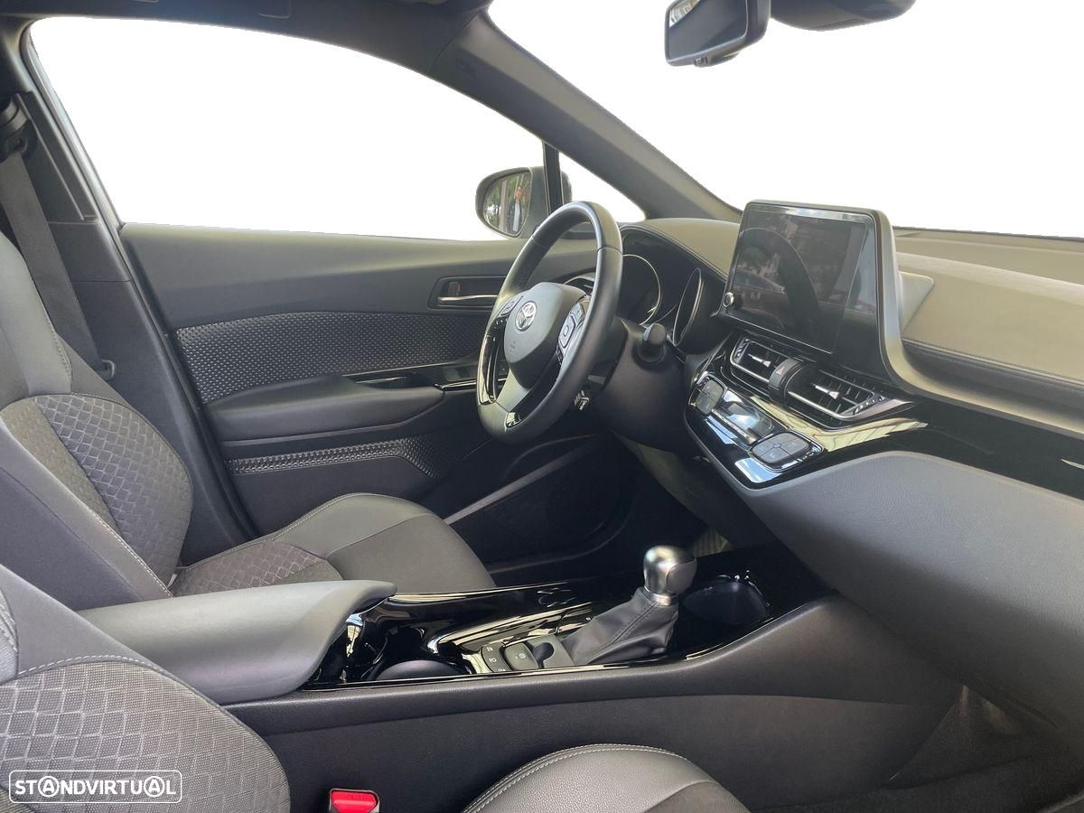 Toyota C-HR 1.8 Hybrid Square Collection - 2