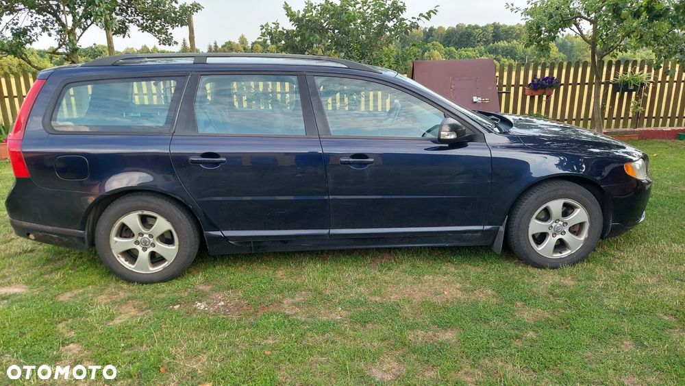 Volvo V70 2.0 Momentum - 3