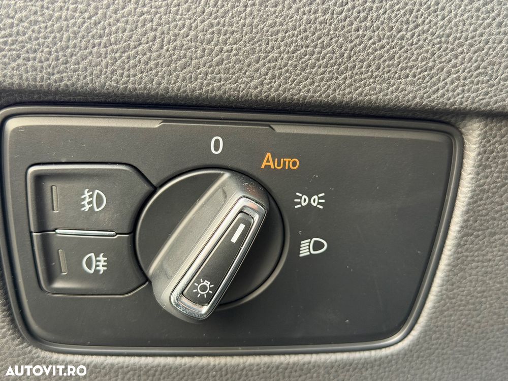 Volkswagen Passat 2.0 TDI DSG Comfortline - 31