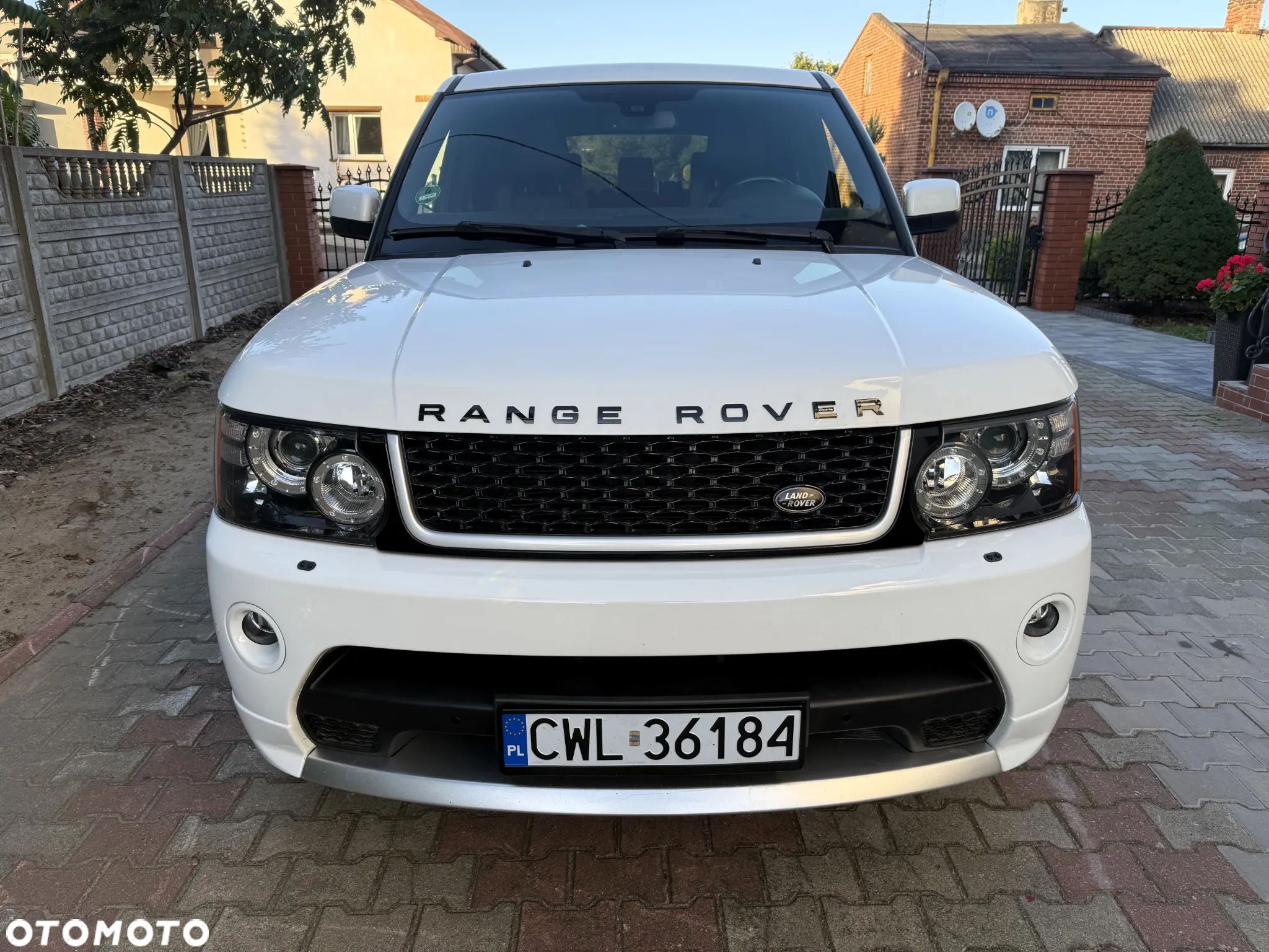 Land Rover Range Rover Sport SDV6 Autobiography - 8