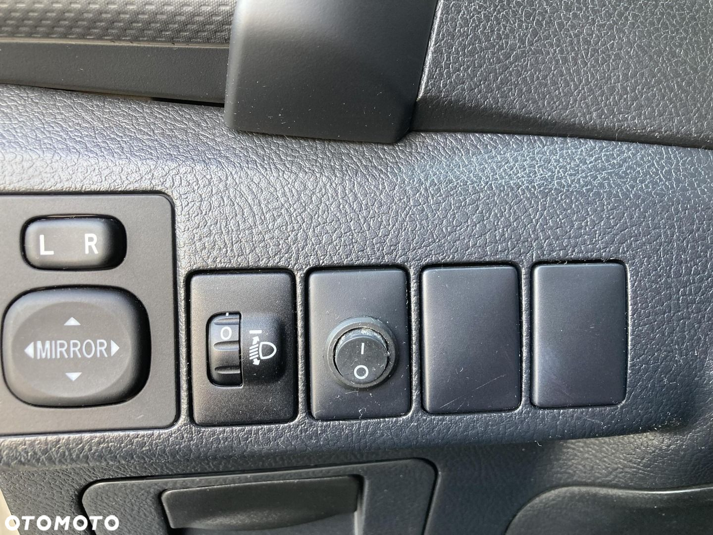 Toyota Auris - 18