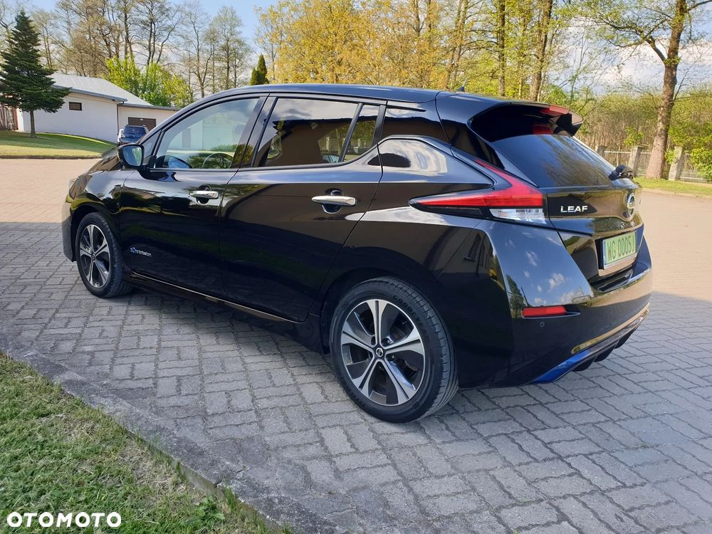 Nissan Leaf - 24
