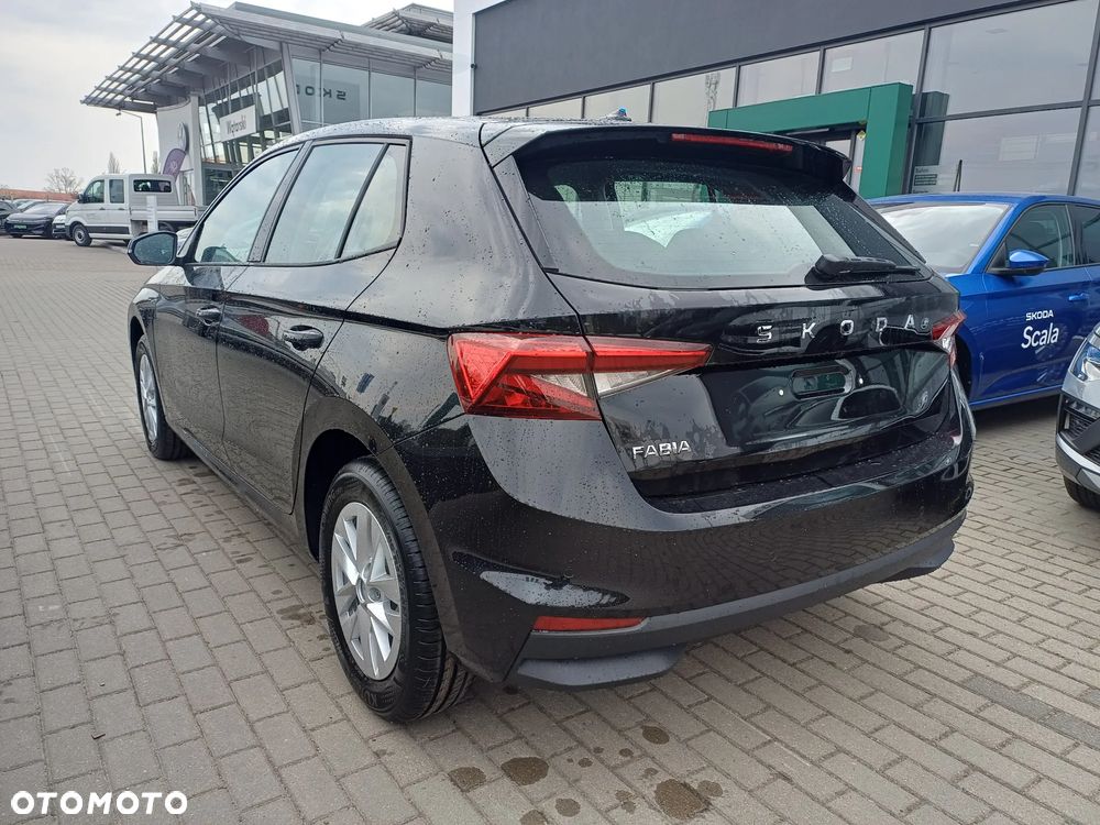 Skoda Fabia 1.0 TSI Drive DSG - 7