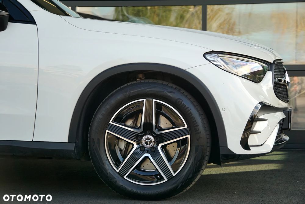 Mercedes-Benz GLC 220 d 4Matic 9G-TRONIC Edition AMG Line - 14