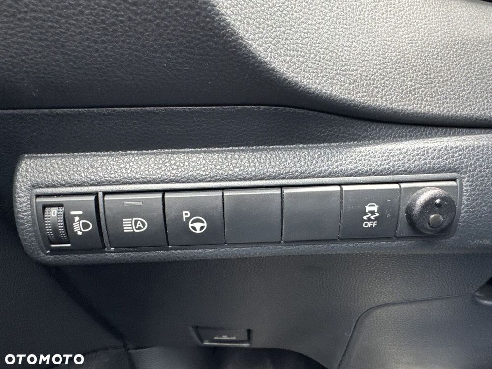 Toyota Corolla 1.8 Hybrid Comfort - 22