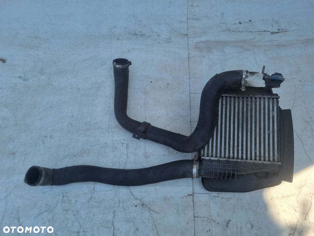 INTERCOOLER WLOT RURY ŁAPACZ 308 II T9 C4 PICASSO II 2,0 BLUE HDI - 2