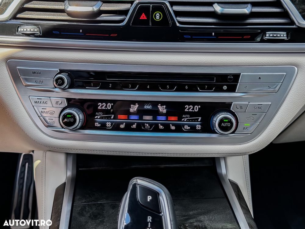 BMW Seria 7 745Le xDrive AT PHEV - 17