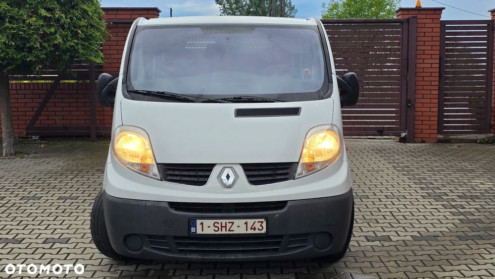 Renault Trafic - 17