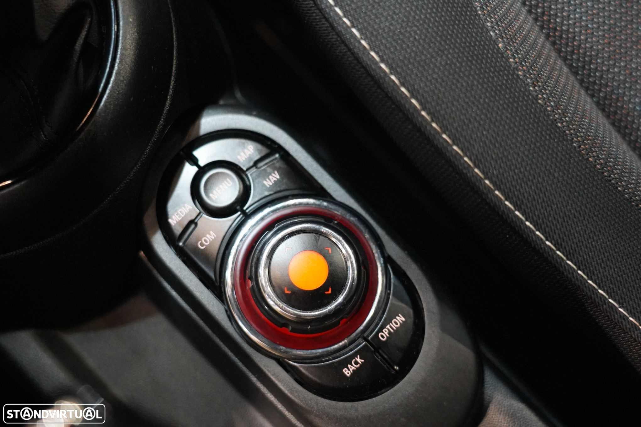 MINI 3 Portas Cooper - 17