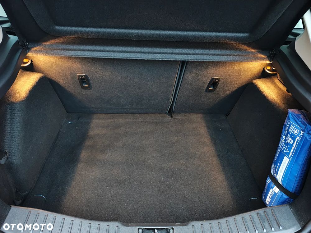 Ford Focus - 25