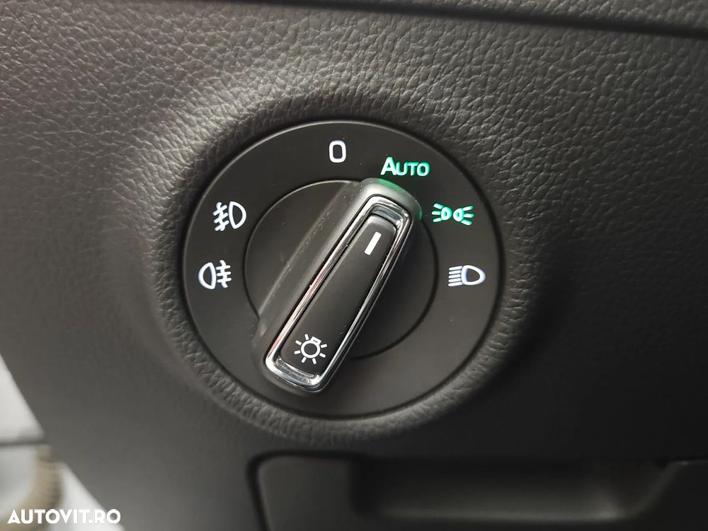 Skoda Superb 2.0 TDI DSG Ambition - 20