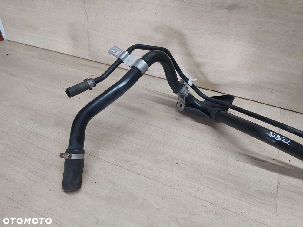 Toyota Avensis T27 Lift T29 09-18r Wlew paliwa rura wlewu D4D - 2