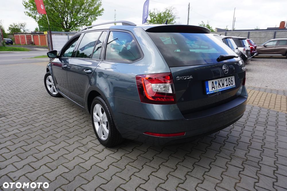 Skoda Octavia 2.0 TDI DSG Soleil - 5