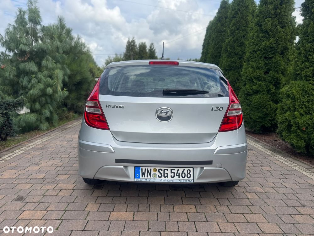 Hyundai i30 1.4 Blue Comfort - 10