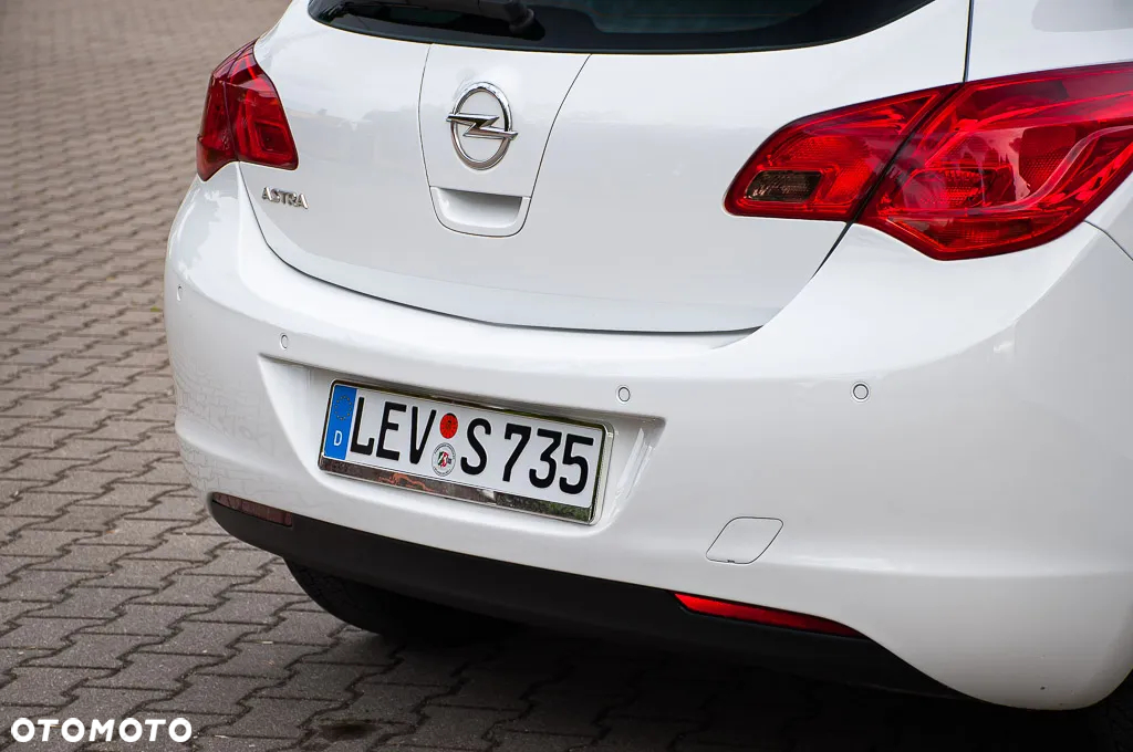 Opel Astra - 18