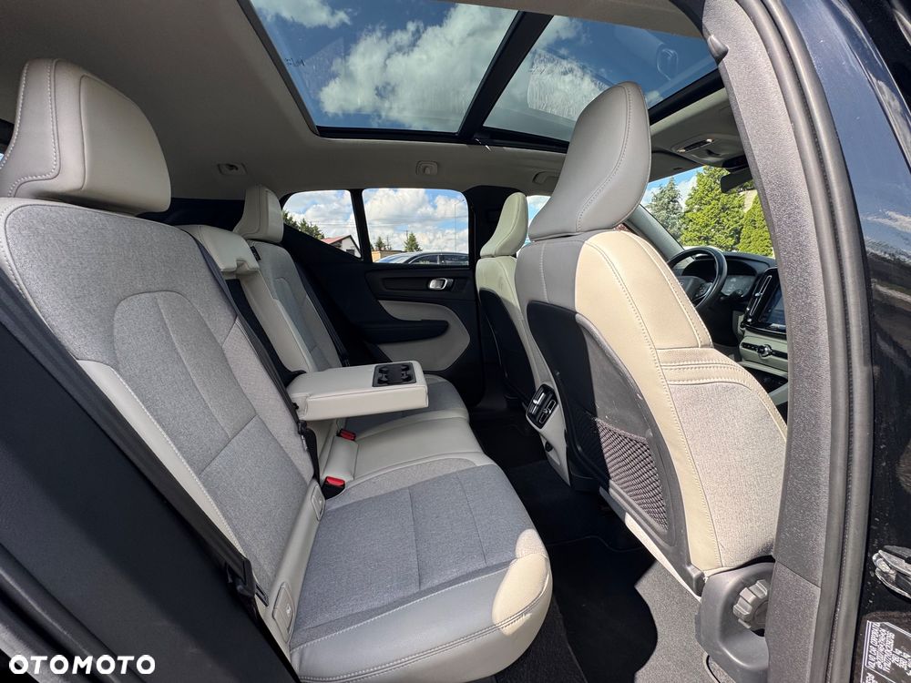 Volvo XC 40 - 19