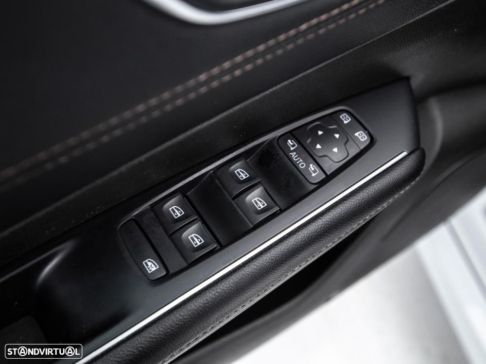 Renault Talisman Sport Tourer — fotografia 12