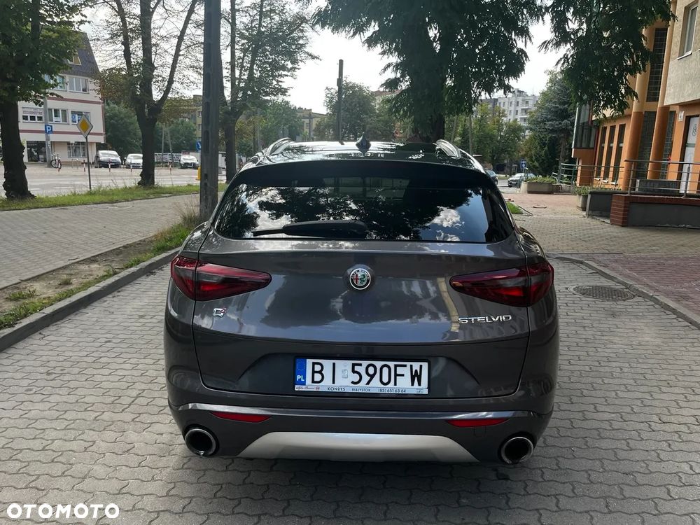 Alfa Romeo Stelvio 2.0 Turbo Super Q4 - 15