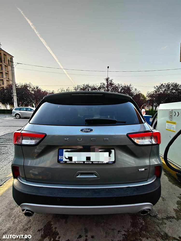 Ford Kuga 2.0 EcoBlue mHEV FWD Titanium - 6