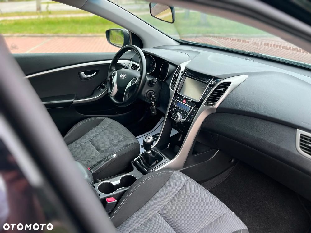 Hyundai i30 1.4 Premium - 9
