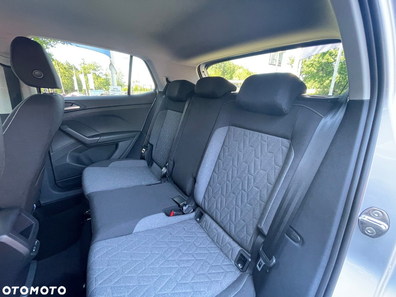 Volkswagen T-Cross - 27