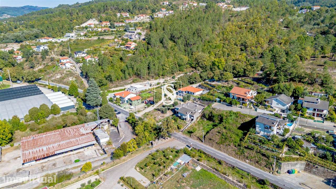 Lote de Terreno  Venda em Amarante (São Gonçalo), Madalena, Cepelos e - Grande imagem: 4/17