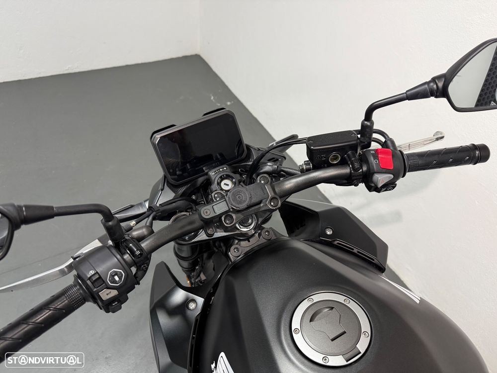 Honda Hornet 500 - 8