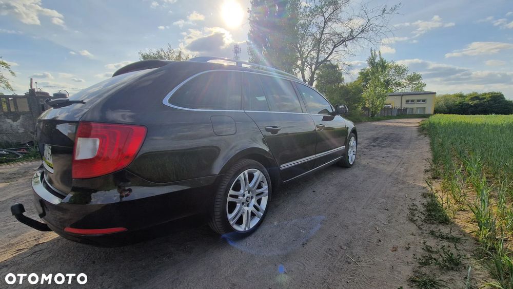 Skoda Superb 2.0 TDI DSG Comfort - 3