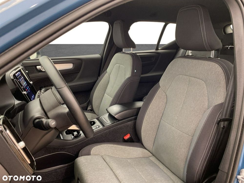 Volvo XC 40 - 21