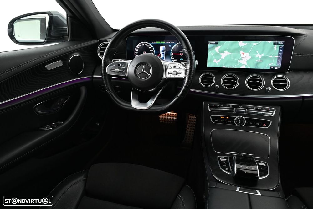 Mercedes-Benz E 300 de AMG Line - 13