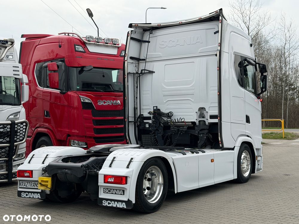 Scania 580S scania z Niemiec v8 mega low deck idealny stan 2021 pełna opcja bez egr - 13