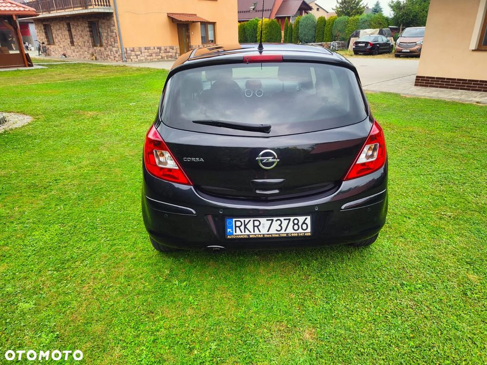 Opel Corsa 1.4 16V Energy - 14