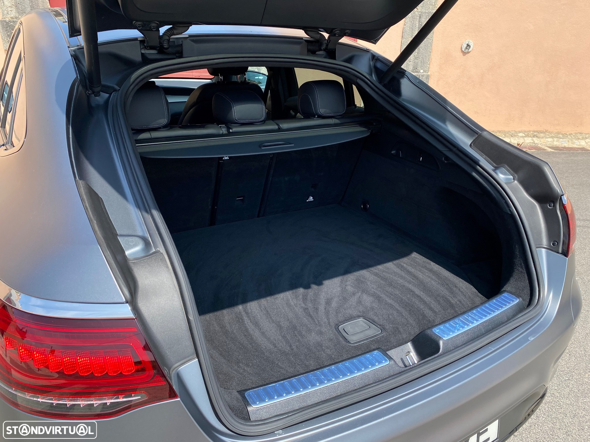 Mercedes-Benz GLC 300 e Coupé 4Matic - 22